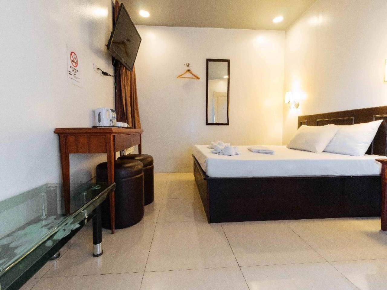 Getz Hotel Manila Dış mekan fotoğraf